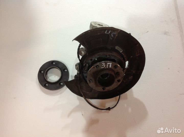 Кулак поворотный BMW X5 E70