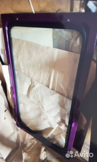 Дверь новая и комплектующие к ней окна бу стела