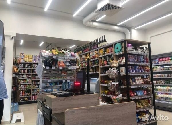 Магазин продуктов с товарным остатком