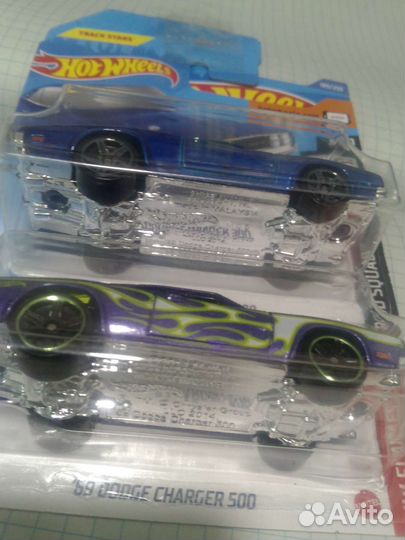 Dodge charger 500. Hot wheels. 2шт