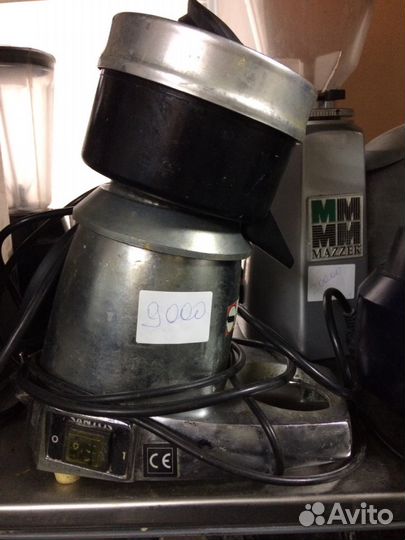 Соковыжималка для цитрусовых