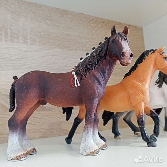 Фигурки лошадей schleich