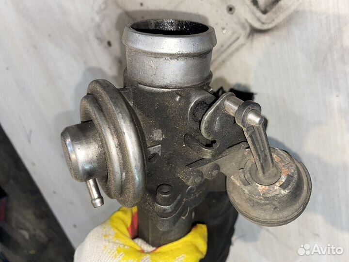 Дроссельная заслонка skoda octavia a4 1.9 tdi ahf