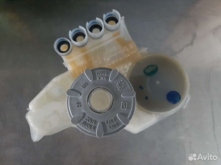 Емкость для соли (ионизатор) посудомоечной машины