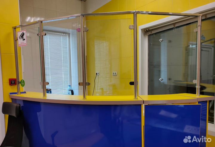 Барная стойка ресепшн