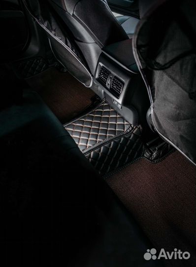 Коврики в салон на Toyota Camry