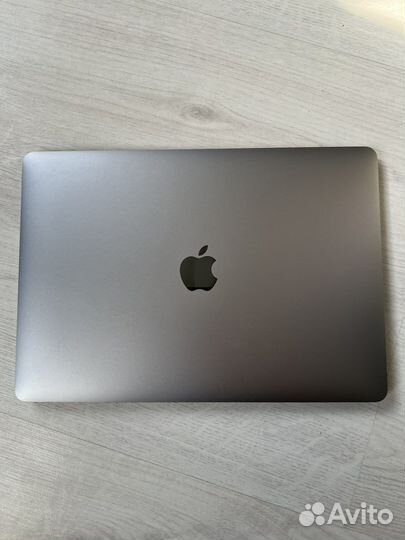 Apple MacBook air 13 2020