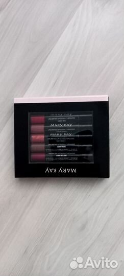 Блеск для губ Mary Kay