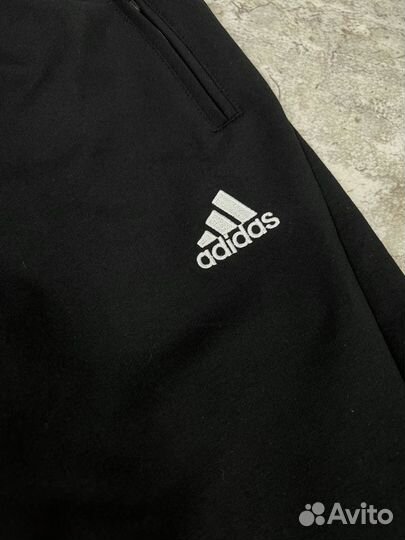 Спортивные штаны adidas