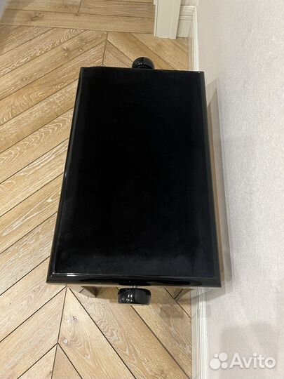 Банкетка для пианино