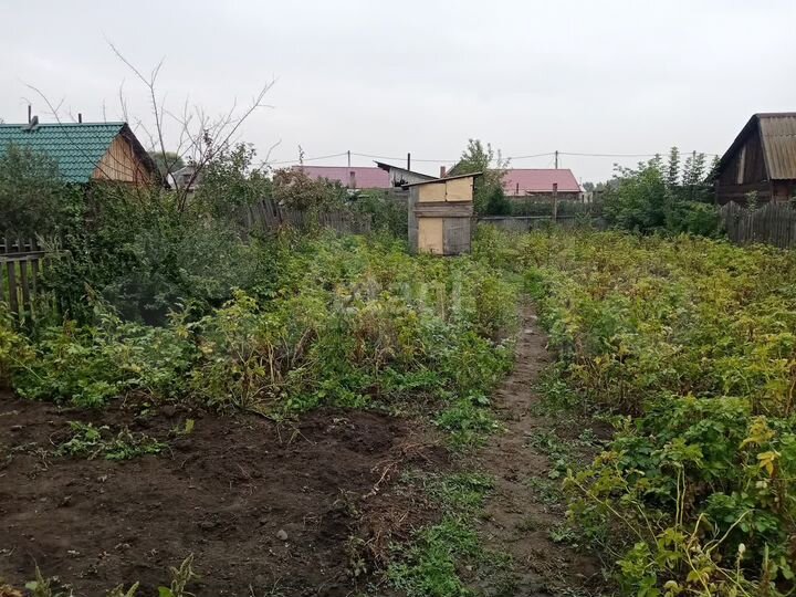 Дом 31,7 м² на участке 6,6 сот.