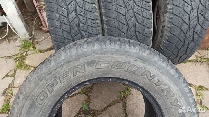 Toyo Open Country A/T 275/65 R17 115T