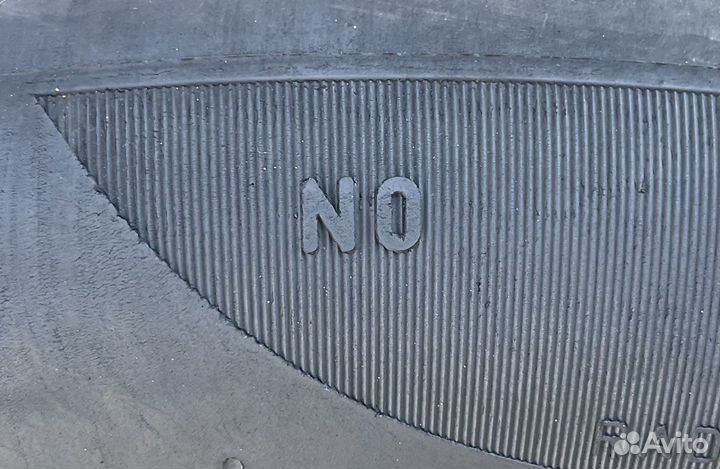 Pirelli P Zero 315/35 R21