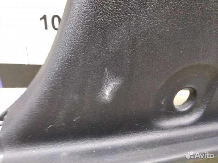 Обшивка стойки Fortuner 2015