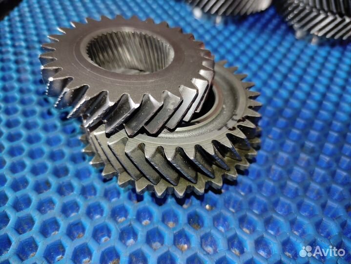 Третья пара 32/27 для 5ст МКПП VW T4, T5, T6