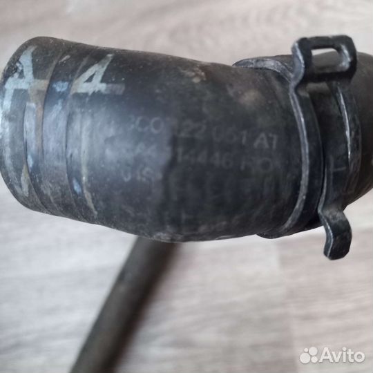 Патрубок радиатора VW B6