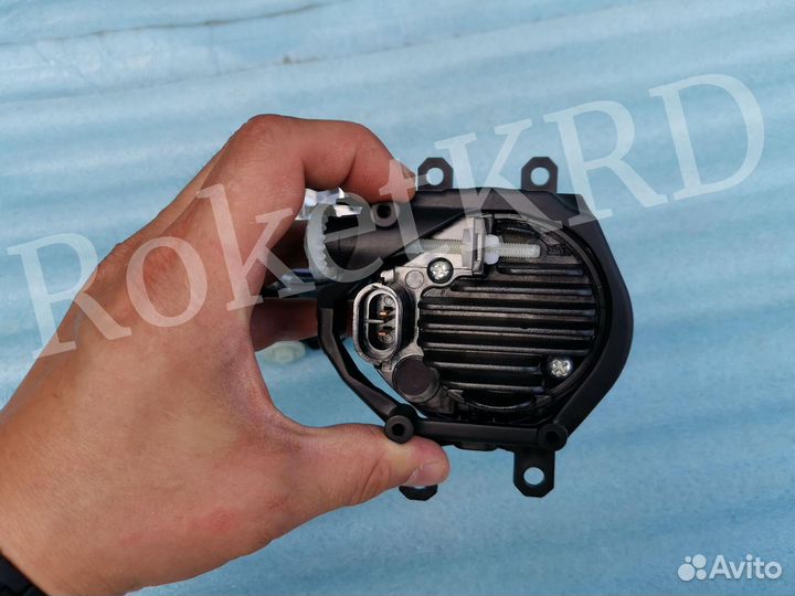 Туманки в бампер toyota lexus LED