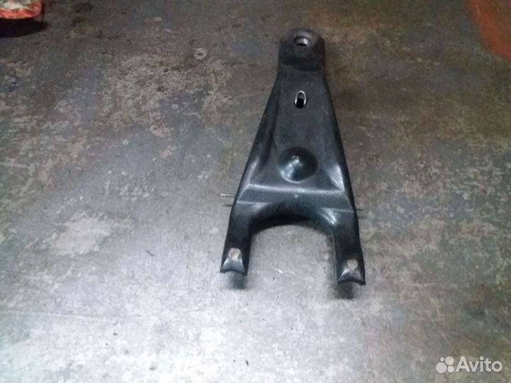 Вилка сцепления mazda 626 ge 2.0d