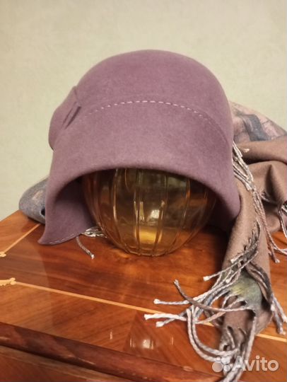 Фетровая шляпка в ретро стиле