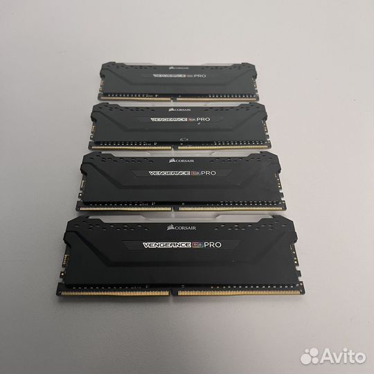 DDR 32gb Corsair Vengeance RGB PRO