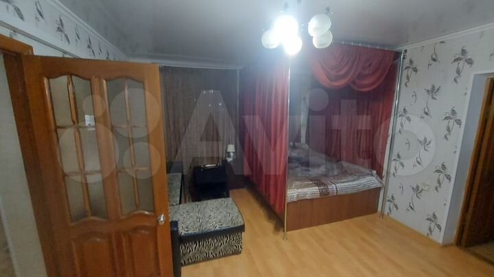 Комната 15 м² в 4-к., 3/3 эт.