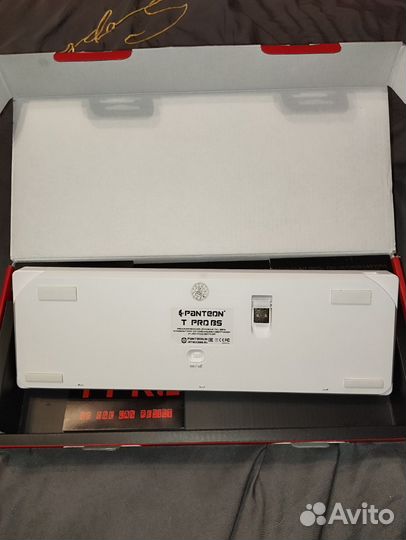 Игровая механическая клавиатура