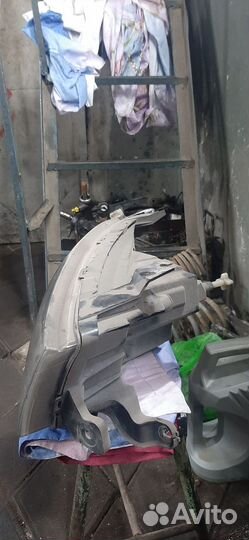 Фара на гранту передняя правая