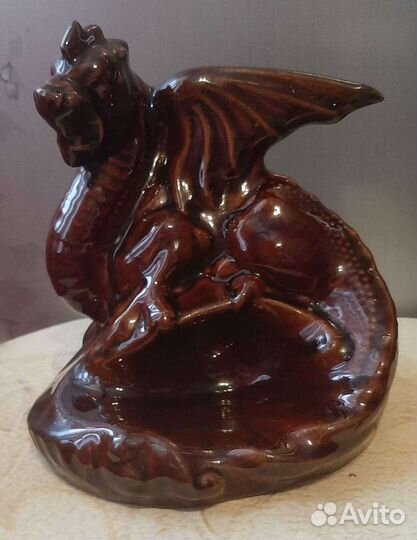 Пепельница.Дракон фаянс.ссср