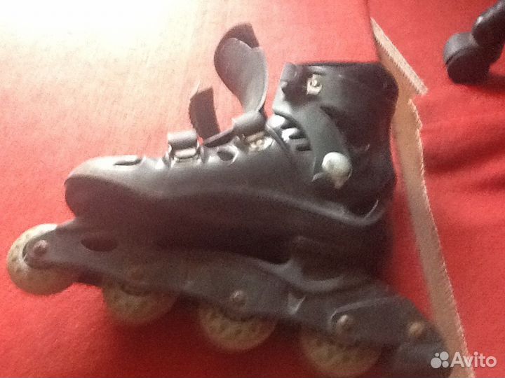 Коньки роликовые