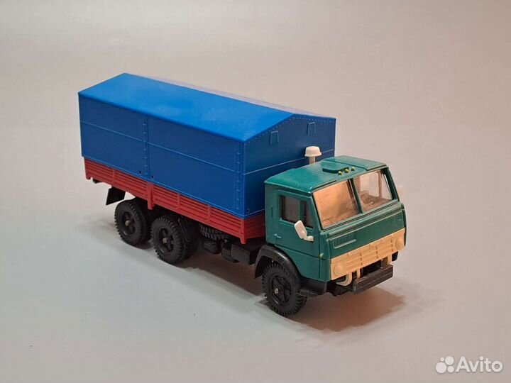 Модели Камаз тент 1:43