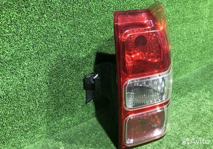 Фонарь задний правый Suzuki Grand Vitara 2 2008