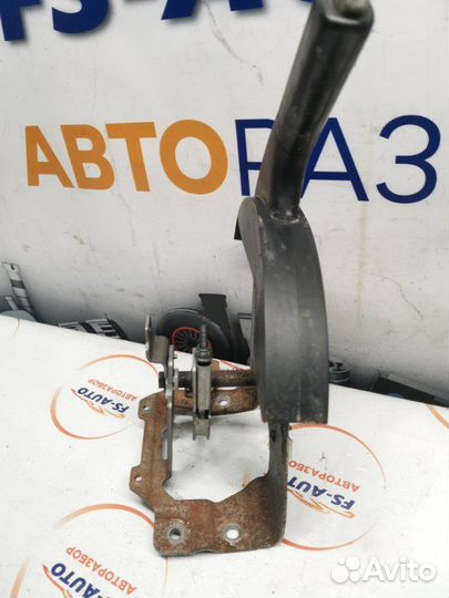 Ручник Nissan Qashqai 1.6 HR16DE 2012