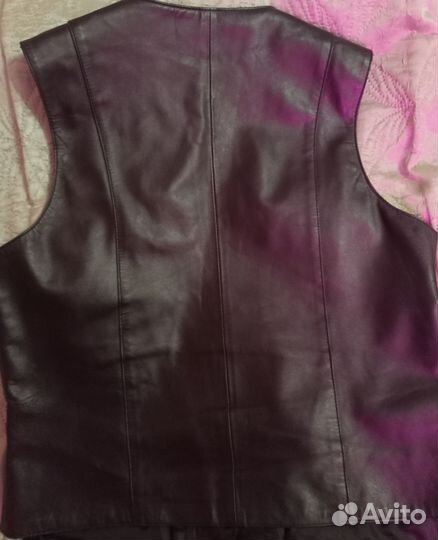 Кожаная жилетка