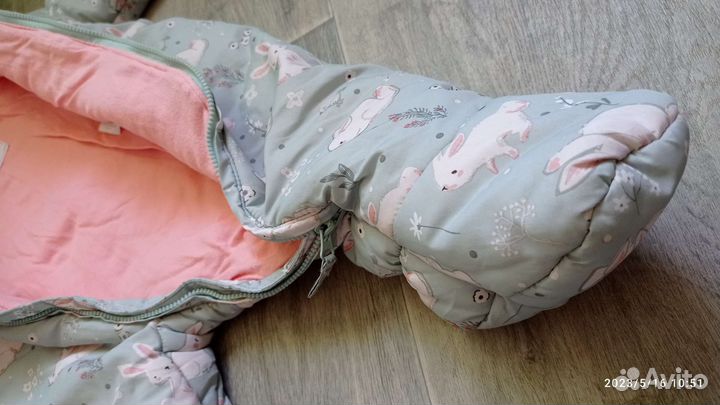 Зимний комбинезон для девочки 74