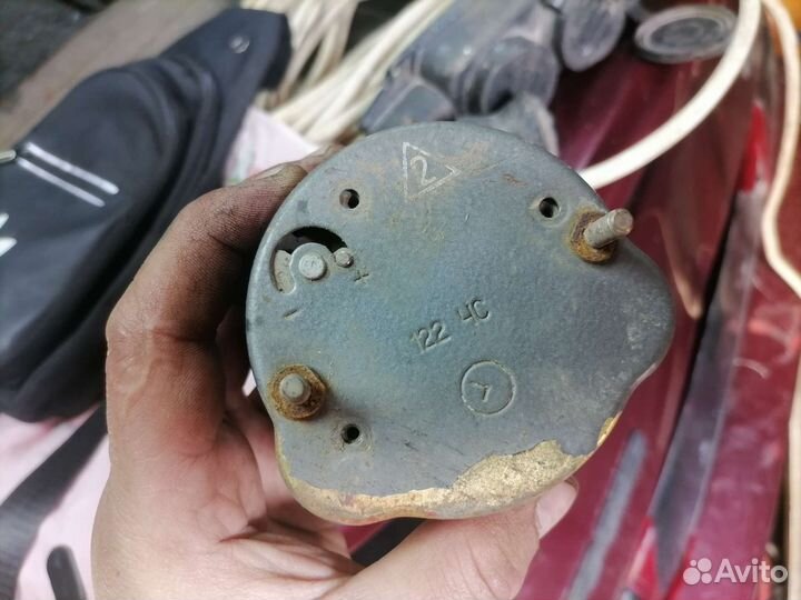 Танковые часы