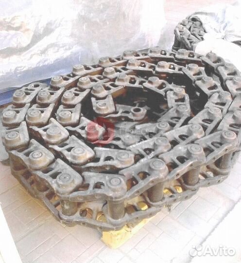 Цепь гусеничная 47L JCB SK235SR