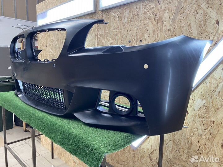 Мпакет бампер для BMW F10 передний