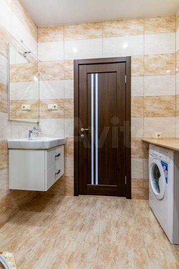 1-к. квартира, 33 м², 13/18 эт.