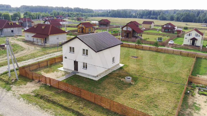 Дом 180 м² на участке 12 сот.