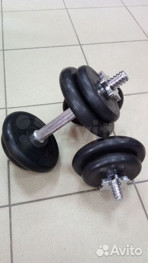 Гантель для начинающих 9 кг. Новая