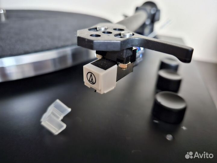 Проигрыватель винила Crosley T150