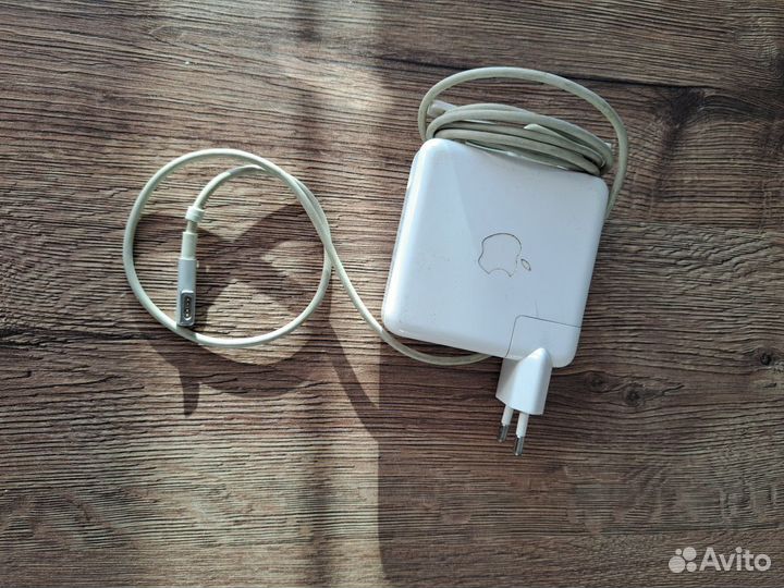 Apple macbook pro 13 2011