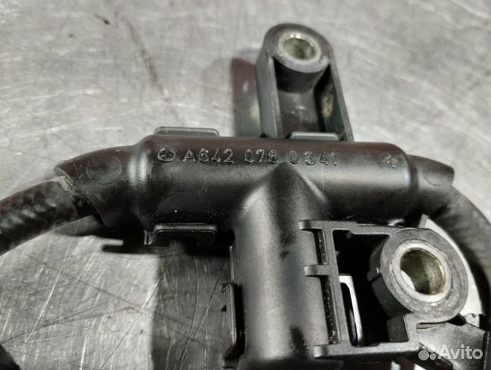 Трубка обратки форсунок Mercedes S-Class W221