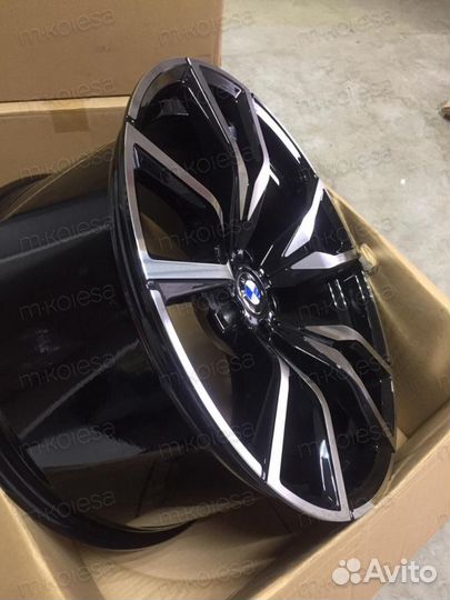 Кованые диски R22 BMW
