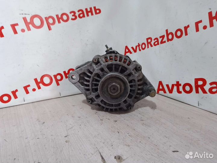 Генератор Nissan Vanette SK82 F8