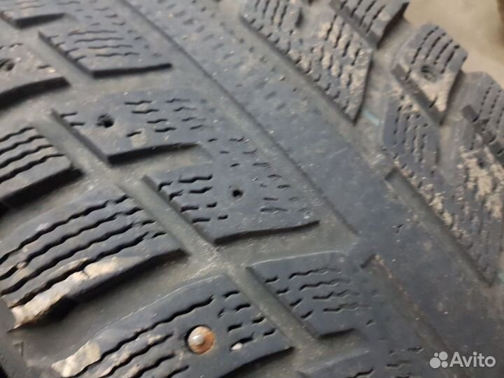 Kumho 946S 235/65 R17