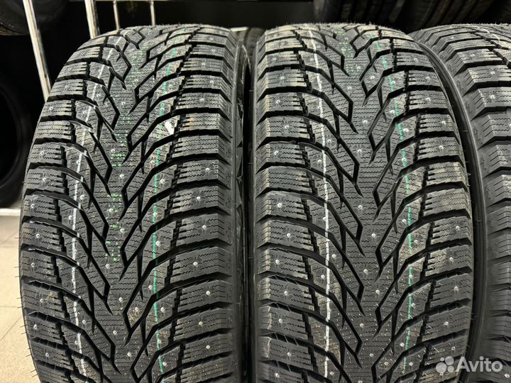 Tracmax X-Privilo S500 215/55 R18 126