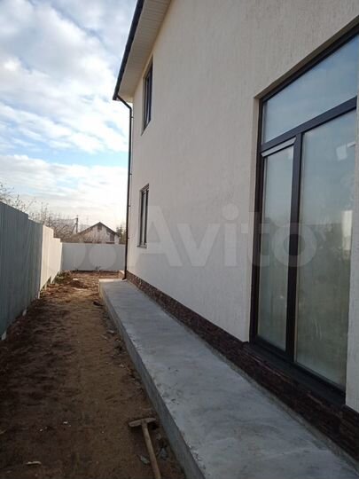 Дом 152 м² на участке 5 сот.