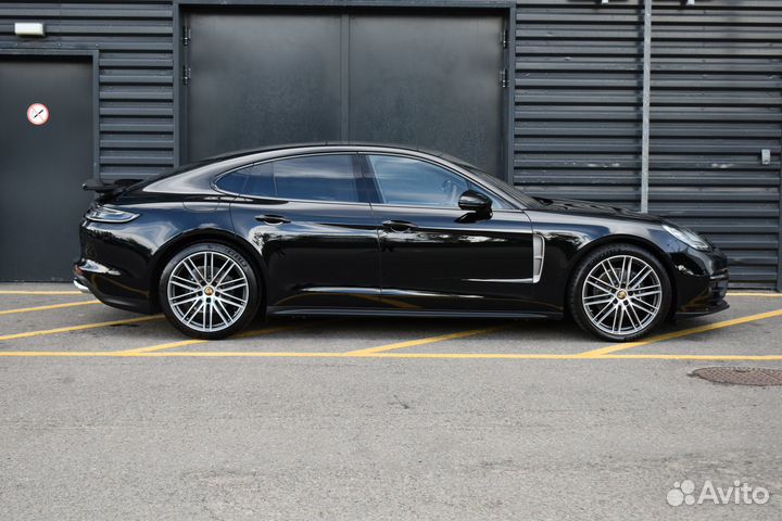 Porsche Panamera 4 2.9 AMT, 2023, 30 км