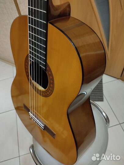 Yamaha c40 Индонезия. Оригинал. С чехлом